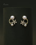 Purpello Lustrous Pearls Earring