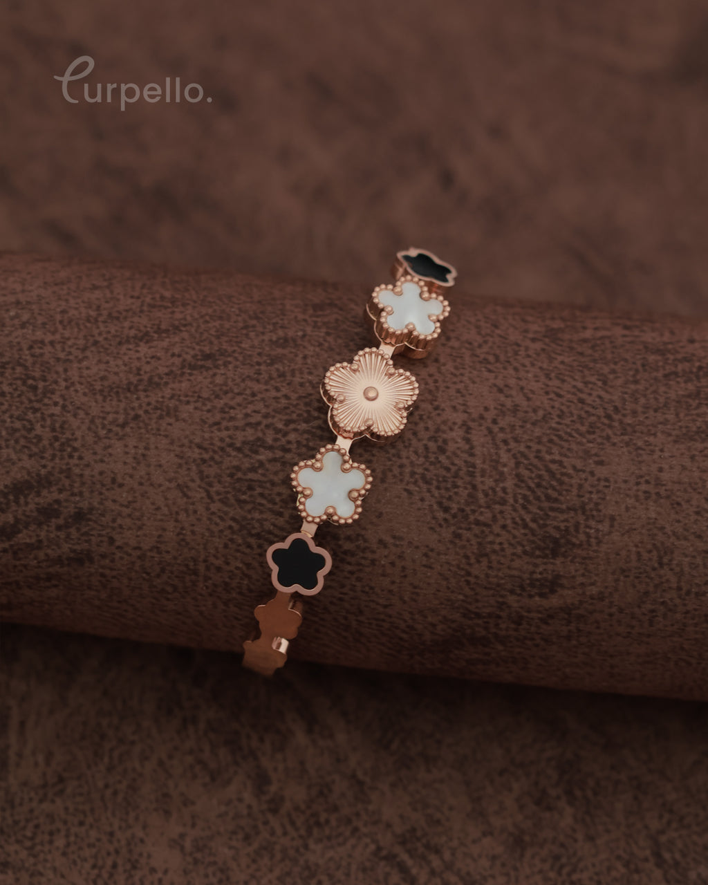 Purpello Flora Luxe Anti-Tarnish Bangle