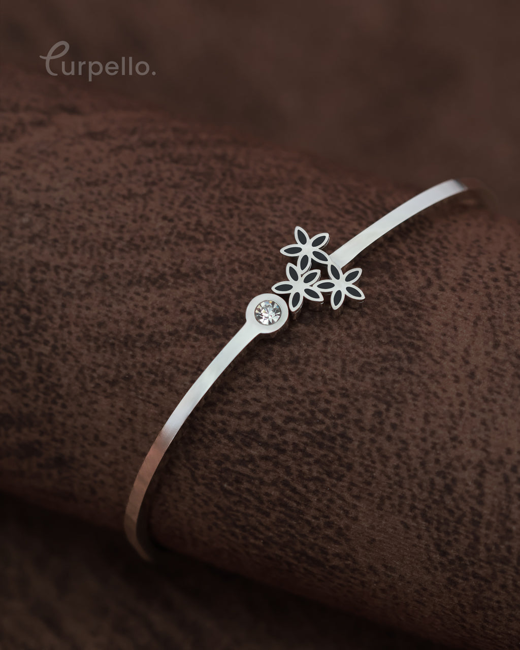 Purpello Blossom Crystal Anti-Tarnish Bangle