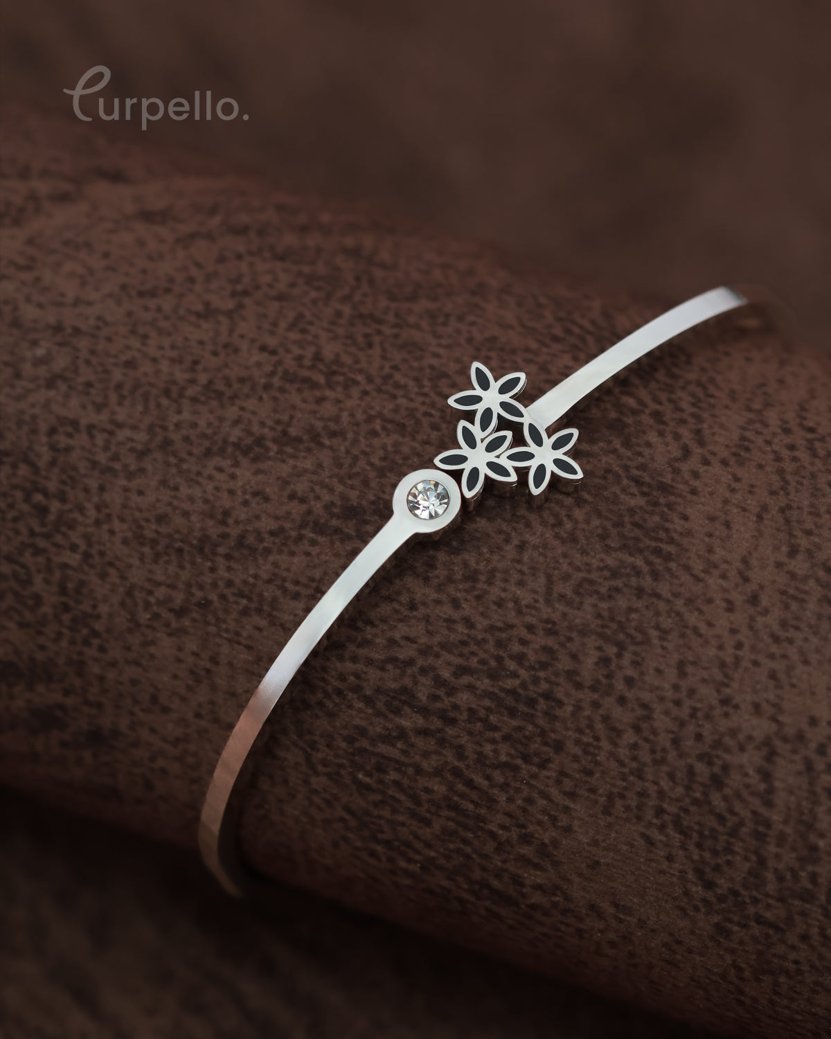 Purpello Blossom Crystal Anti-Tarnish Bangle