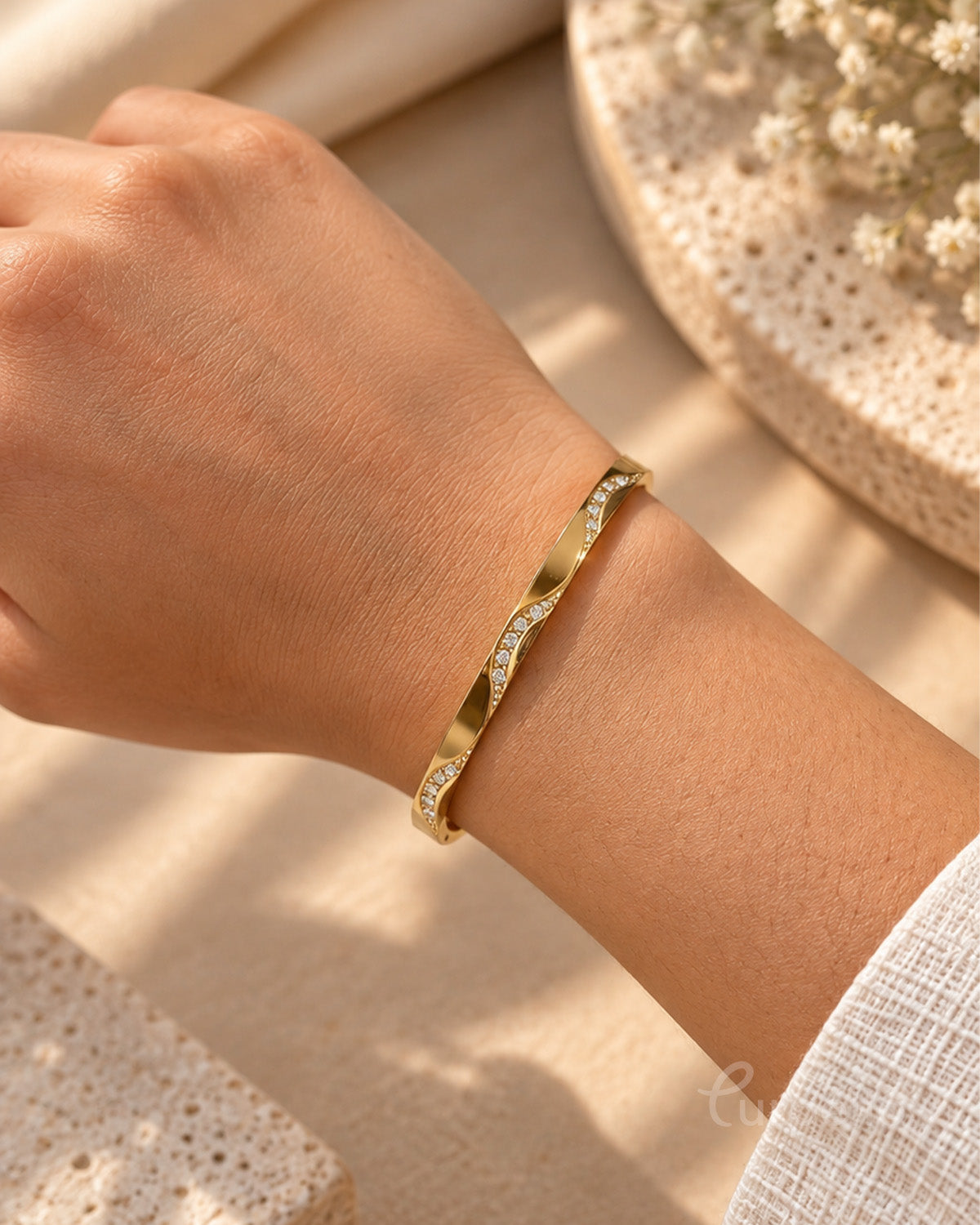Elan Wave Anti-Tarnish Bracelet
