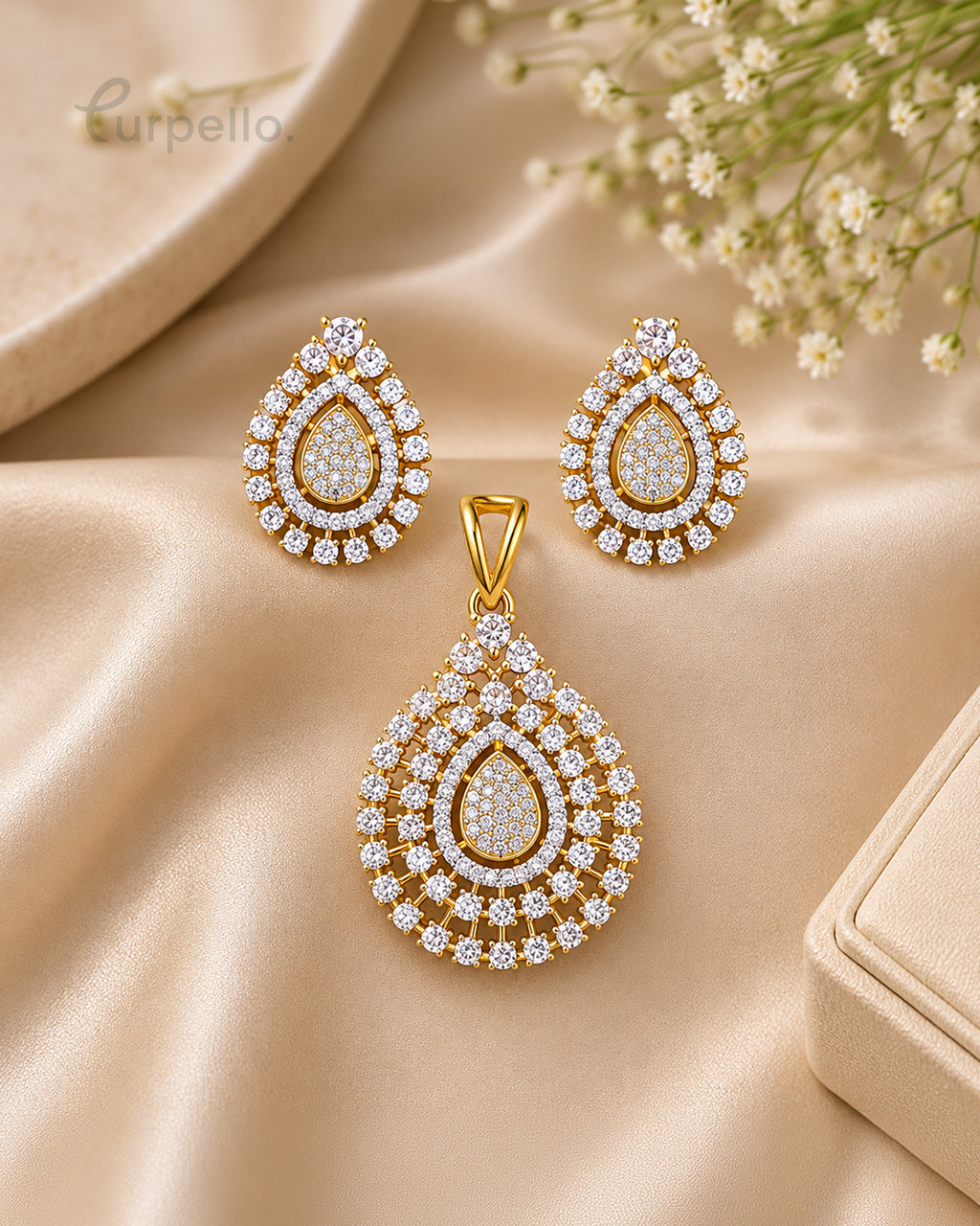 Purpello Royal Teardrop Diamond Replica Pendant Set