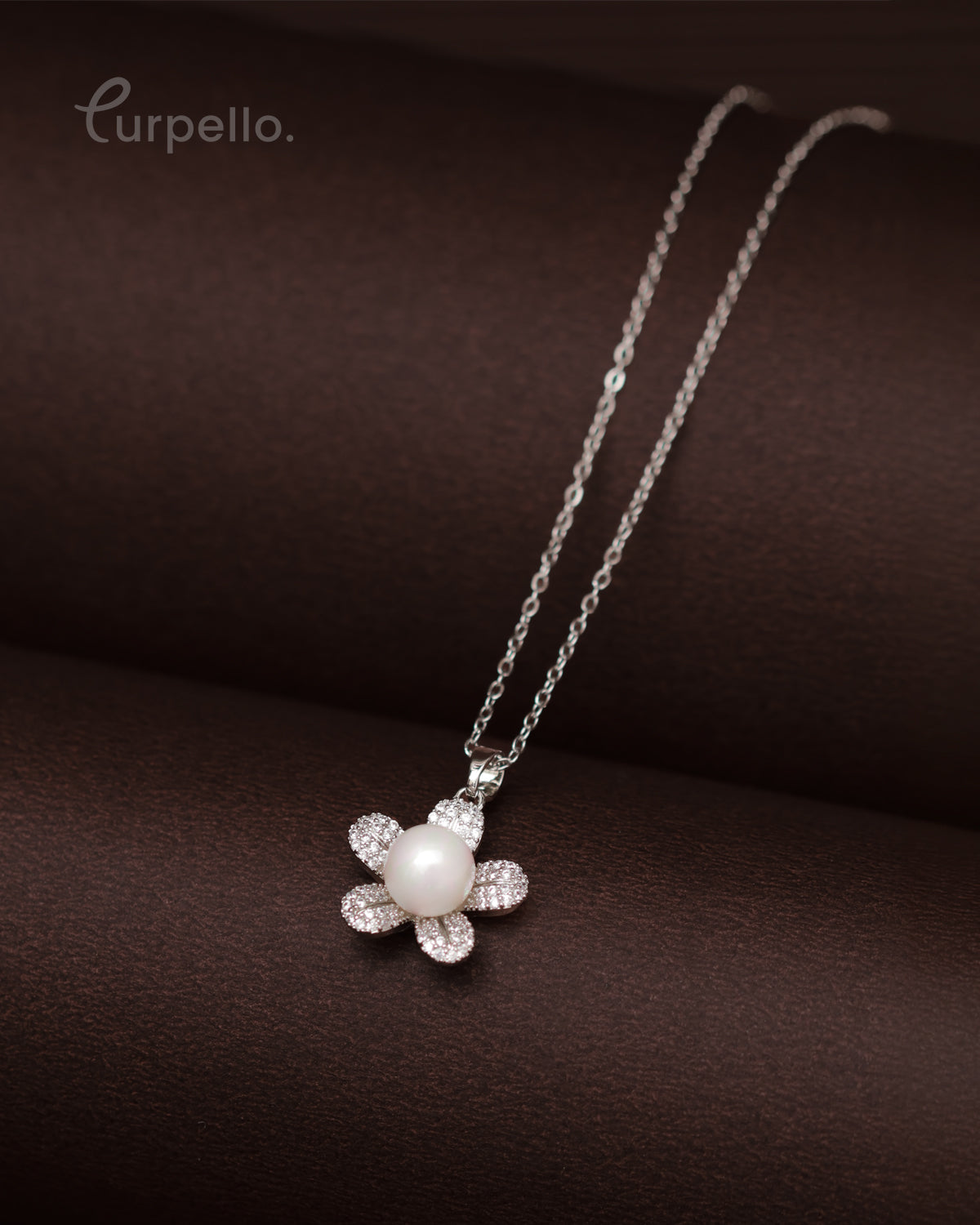Purpello Pearl Blossom Silver Pendant Chain