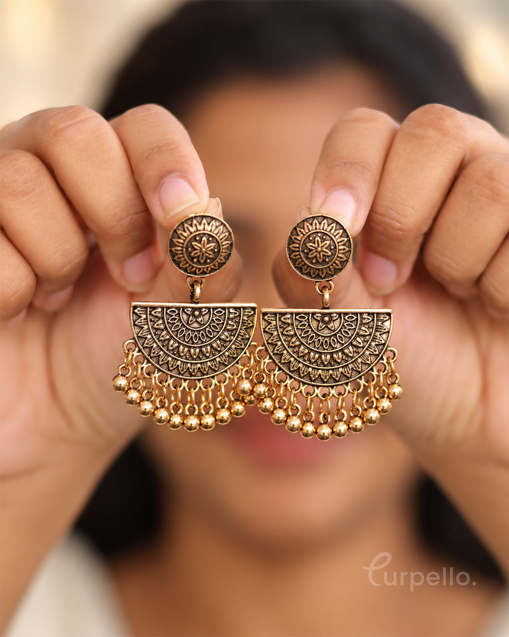 Arunika – Antique Gold Chandbali Earrings