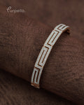 Purpello Labyrinth Crystal Bracelet