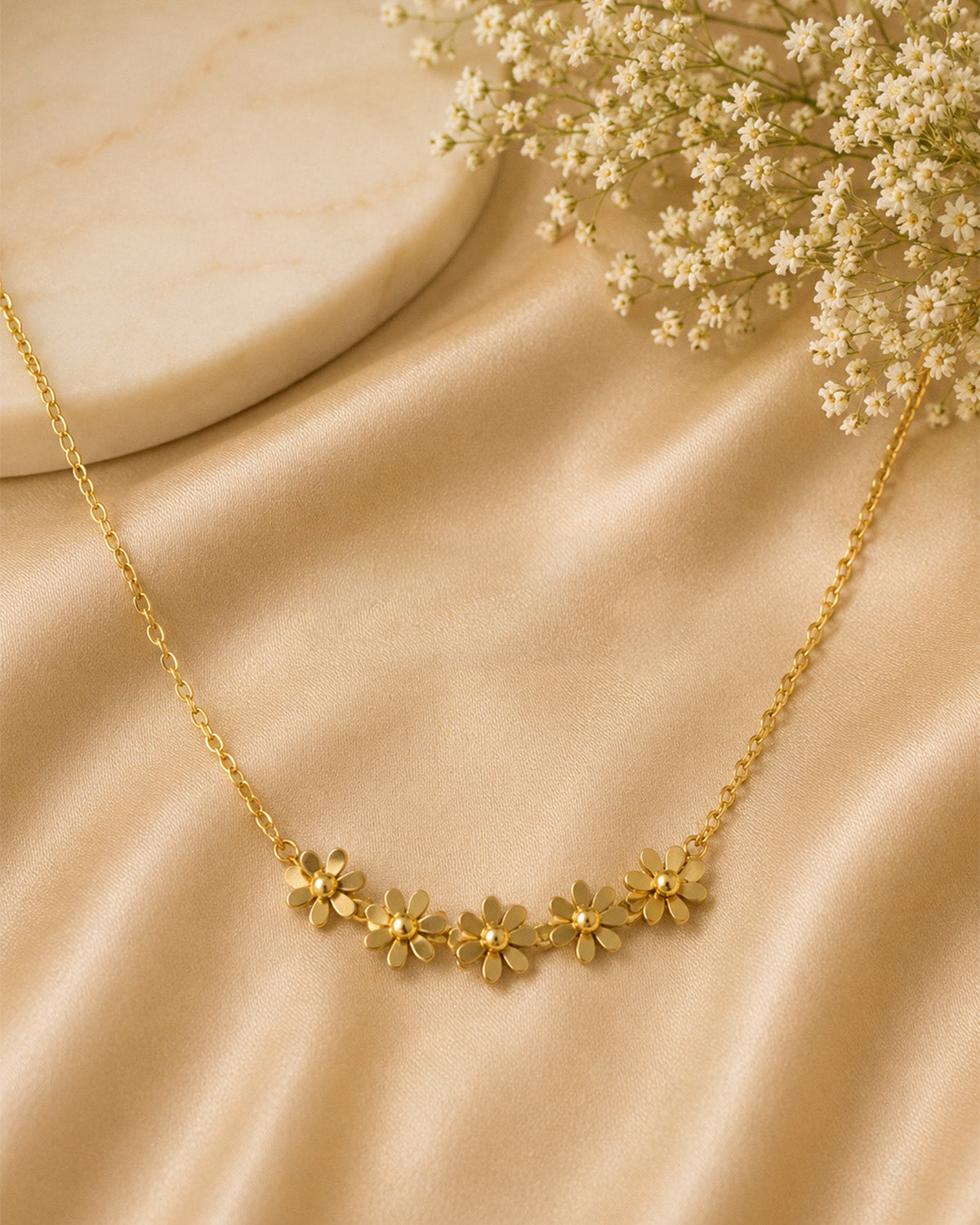 Purpello Floral Gold Minimal Necklace