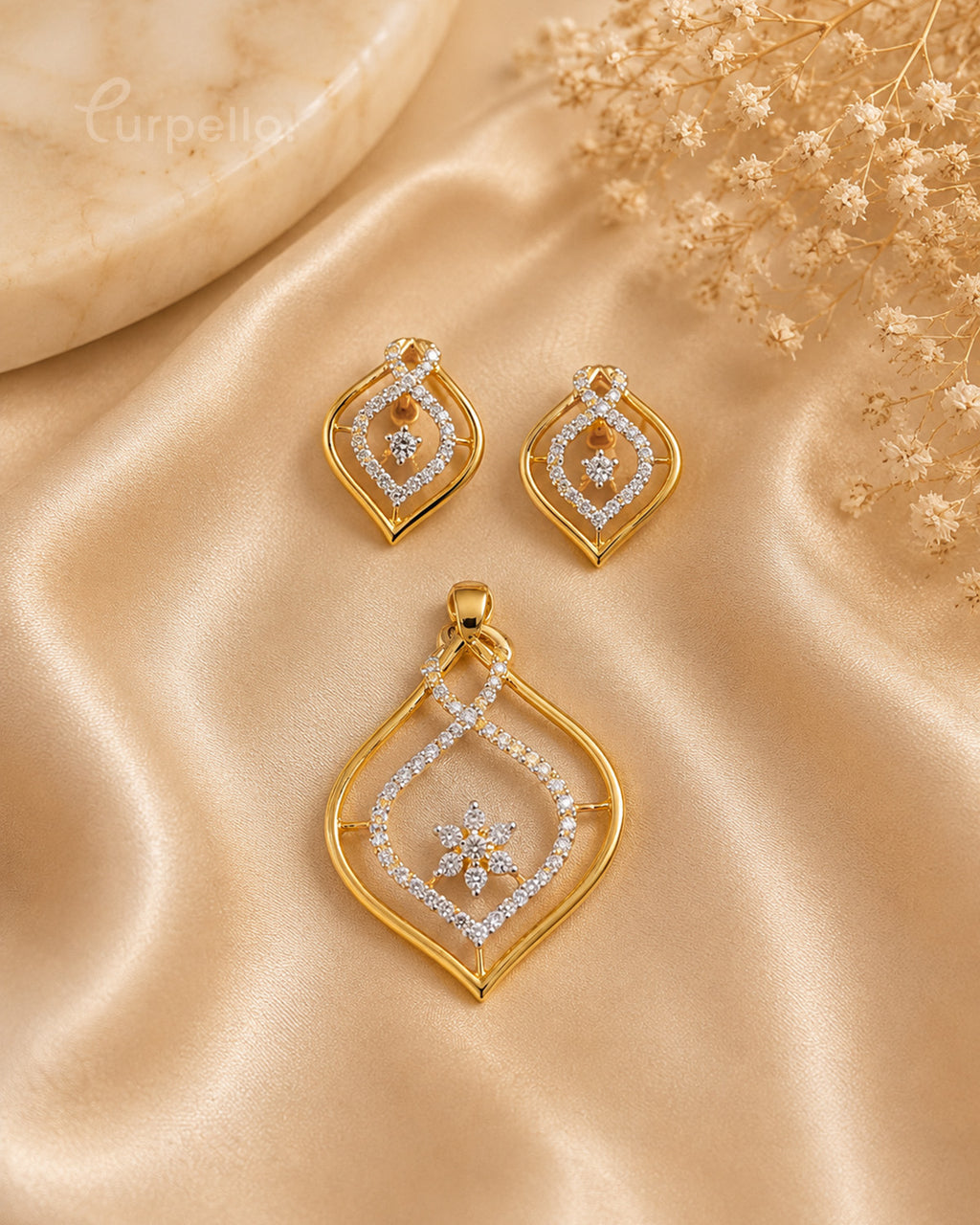 Purpello Diamond Floral Pendant Set