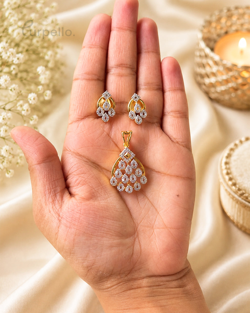 Title: Purpello Royal Teardrop Diamond Replica Set