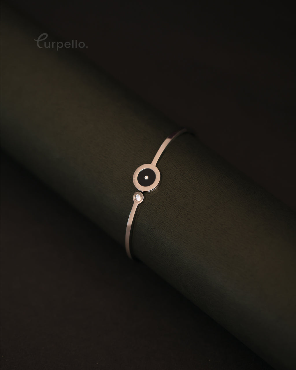 Purpello Minimal Silver Enamel Bangle