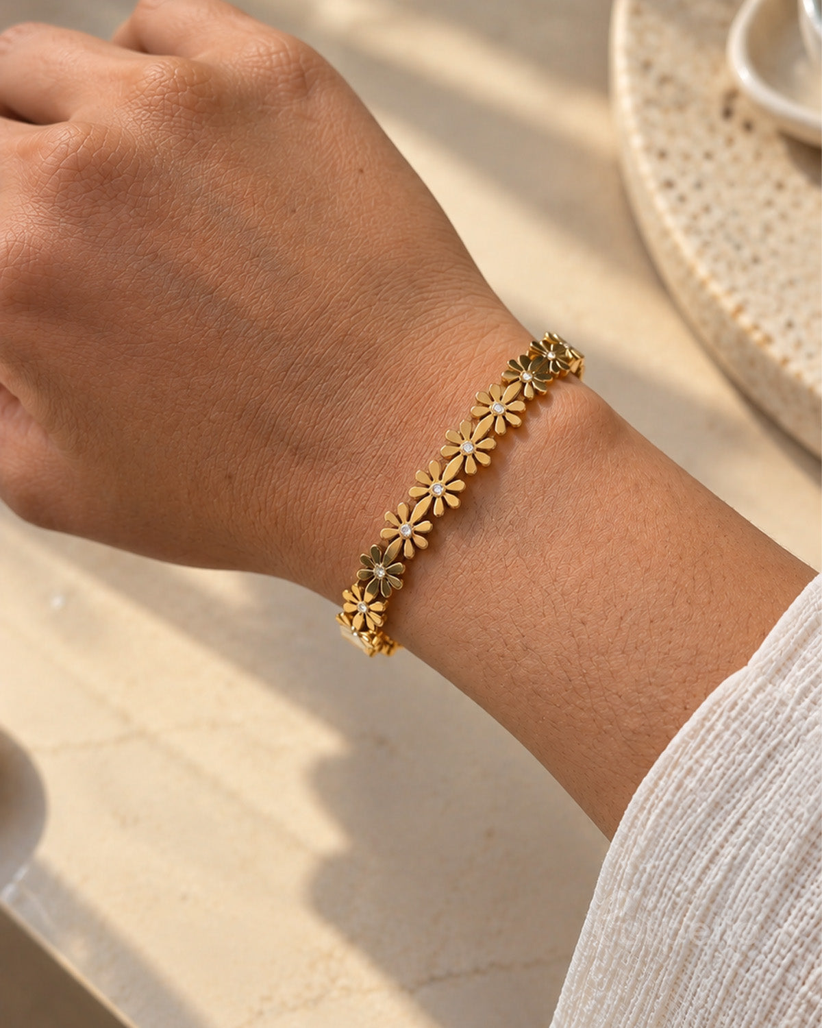Daisy Bloom Anti-Tarnish Bracelet