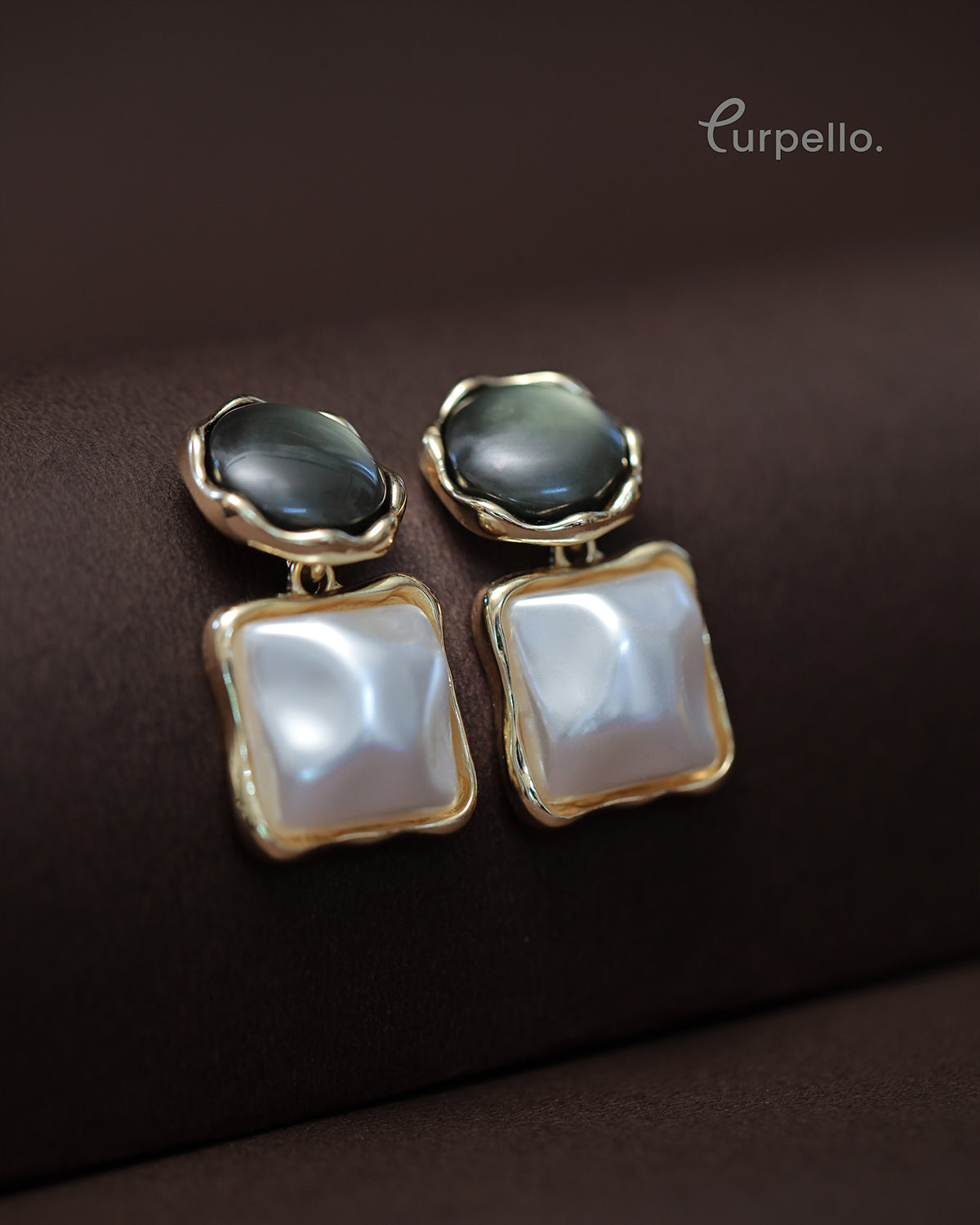 Modern Pearl Drop Earrings by Purpello