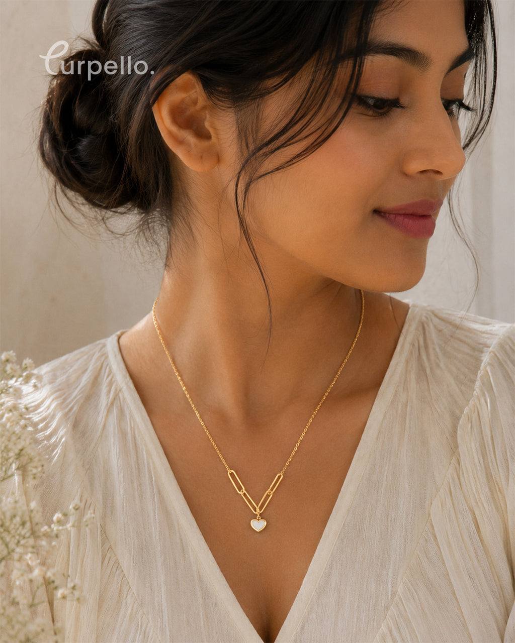 Linked Heart Anti-Tarnish Gold Pendant Necklace