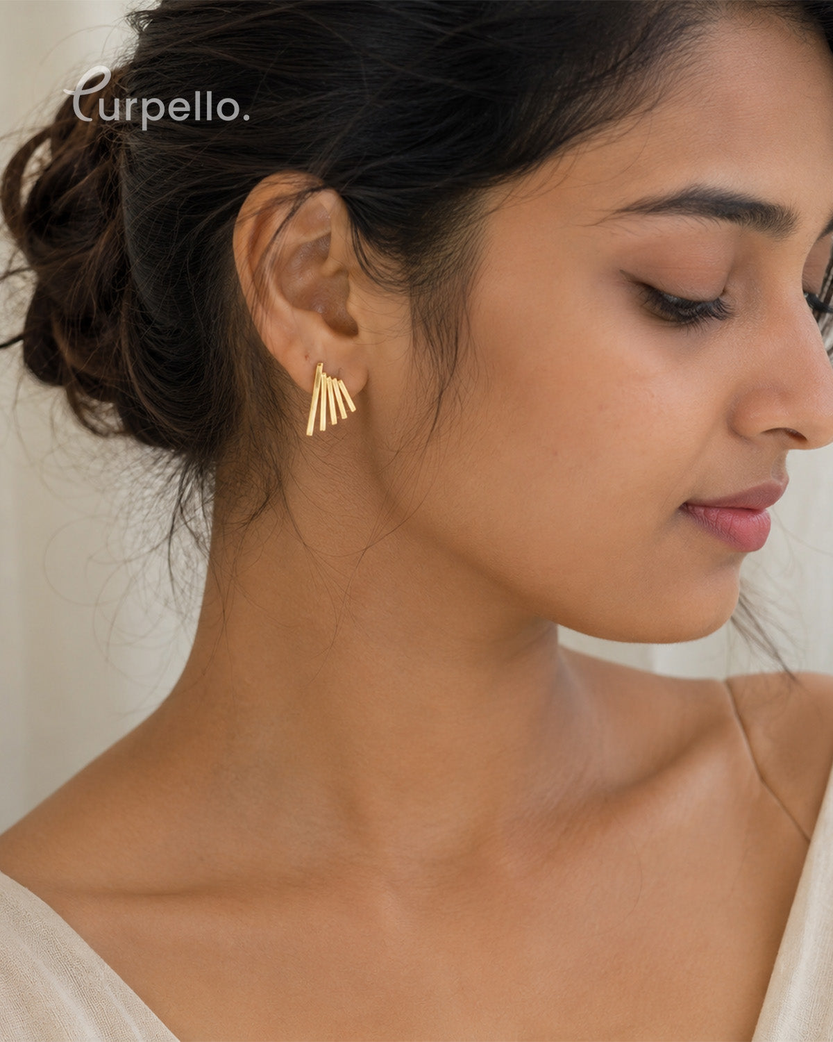 Purpello Minimalist Fan Gold Stud Earrings