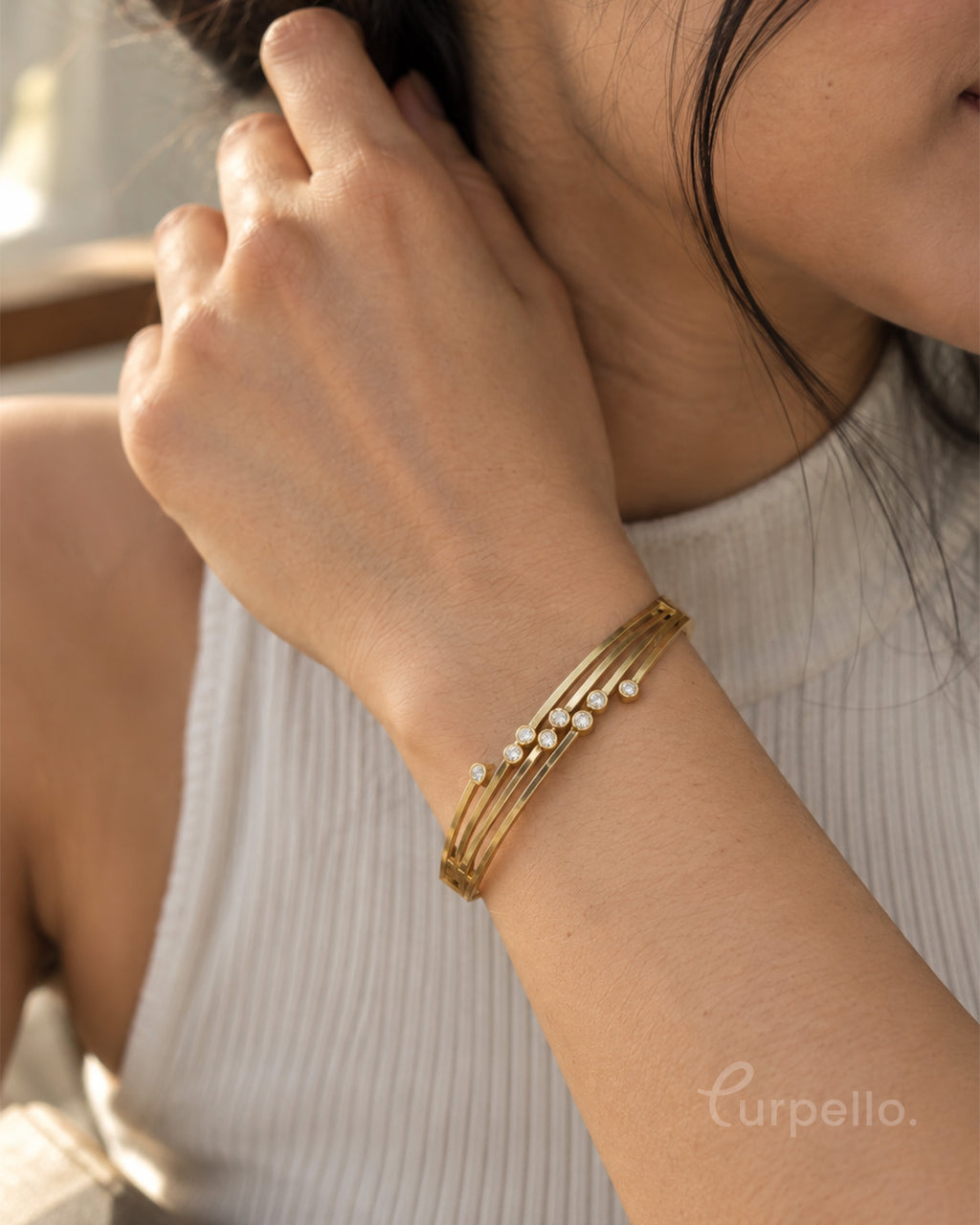 Lustre Line Crystal Gold Bracelet