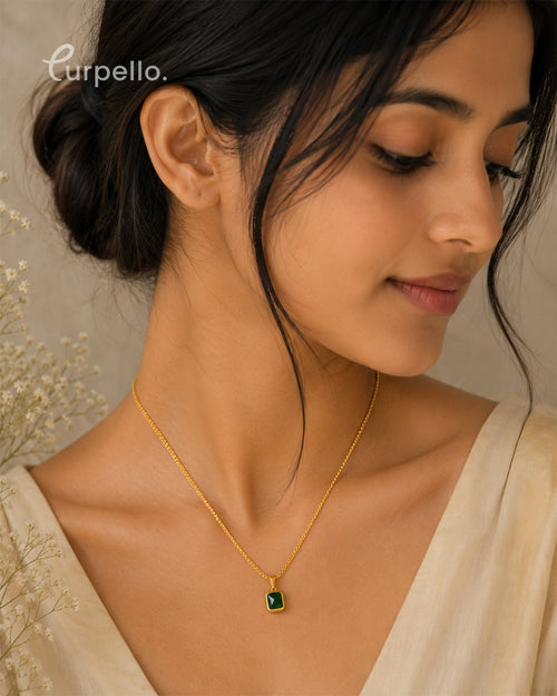 Emerald Green Anti-Tarnish Gold Pendant Necklace