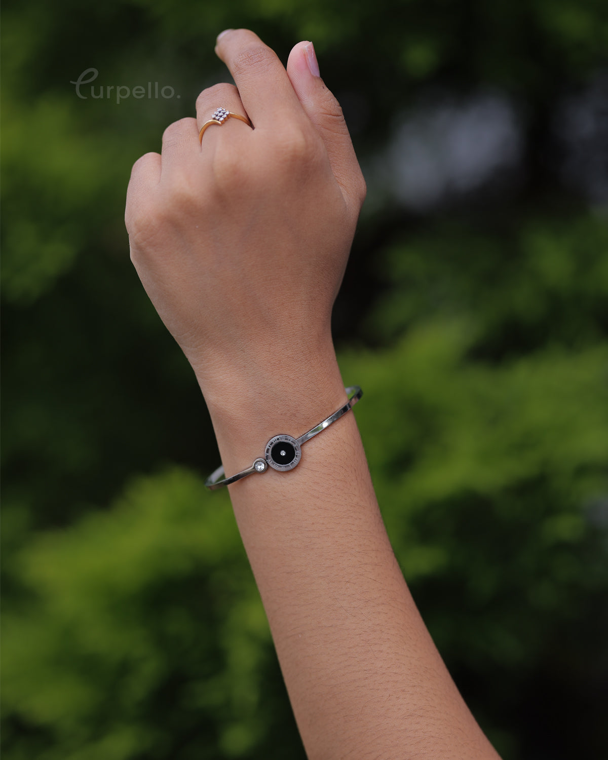 Purpello Minimal Silver Enamel Bangle