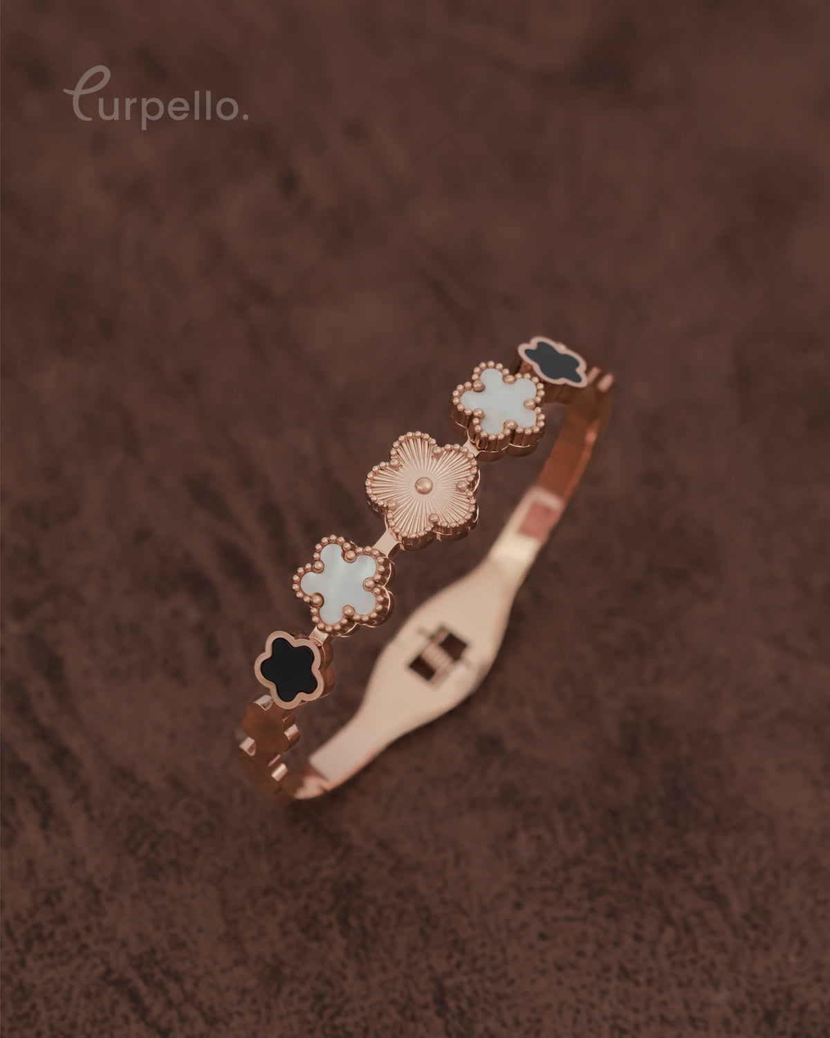 Purpello Flora Luxe Anti-Tarnish Bangle