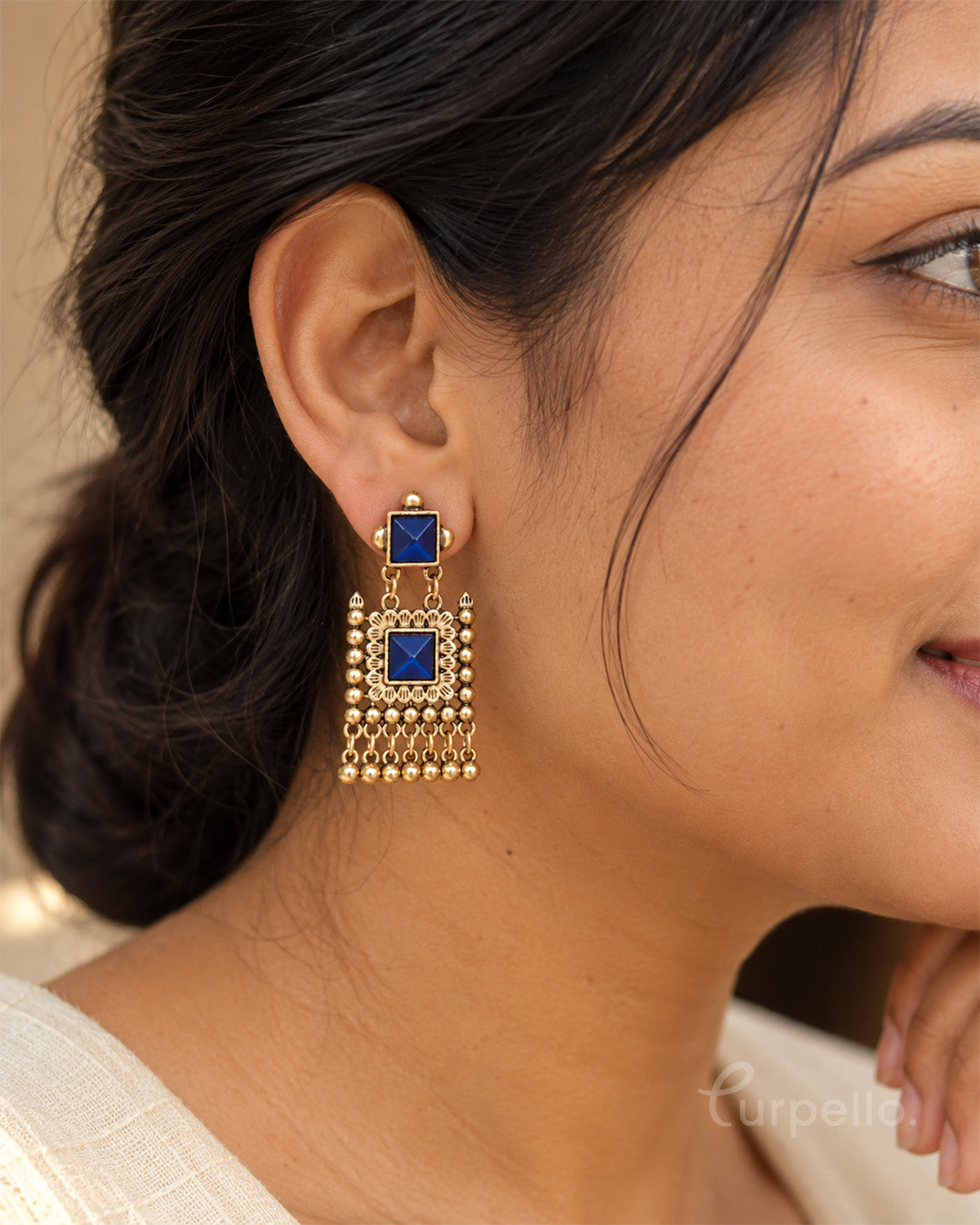 Neelara – Royal Blue Antique Earrings
