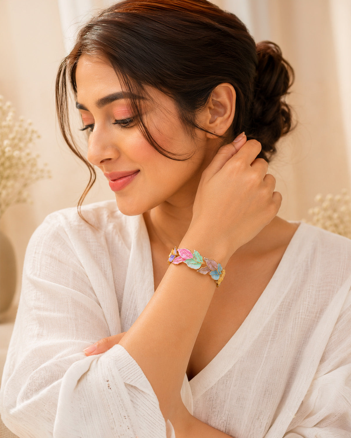 Purpello Pastel Enamel Leaf Stretch Bracelet