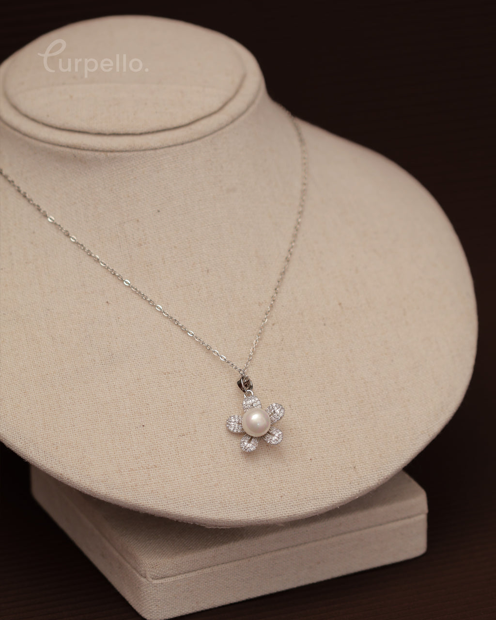 Purpello Pearl Blossom Silver Pendant Chain