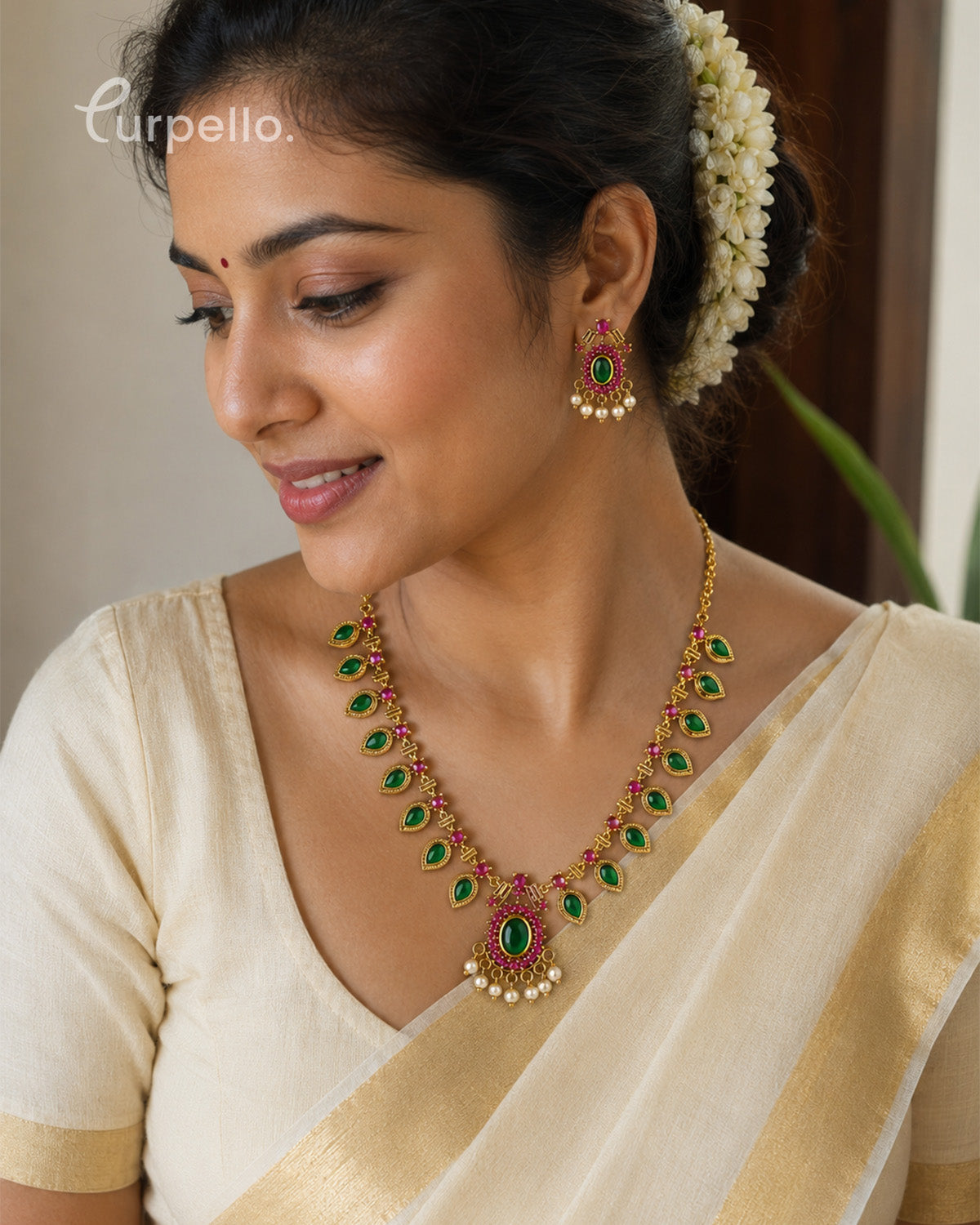 Traditional Emerald Green & Ruby Stone Necklace Set