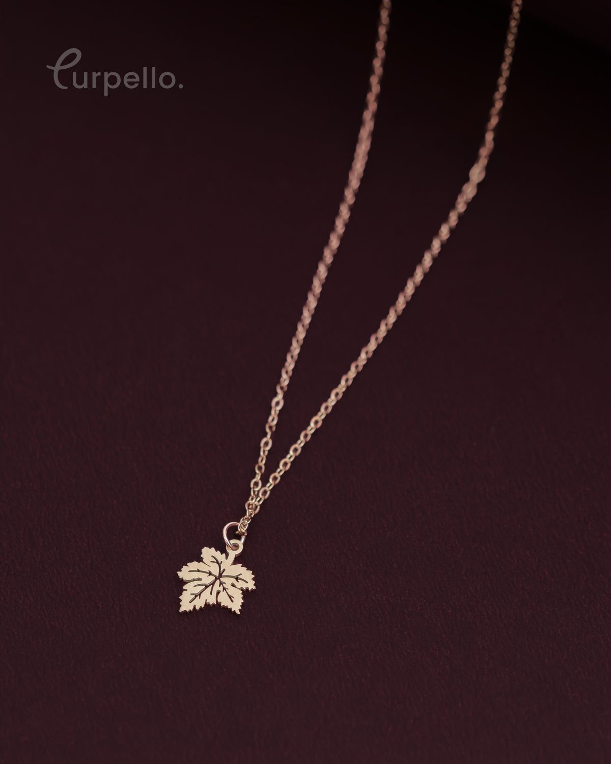 Purpello Elegant Rose Gold Leaf Pendant Chain