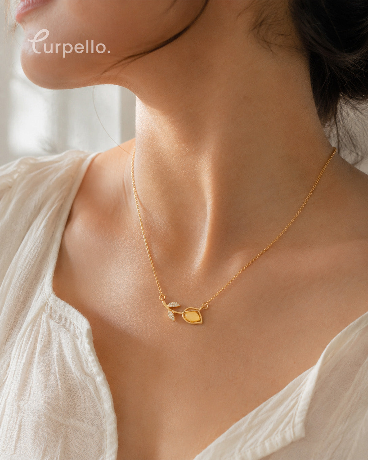 Golden Leaf Anti-Tarnish Minimal Pendant Necklace