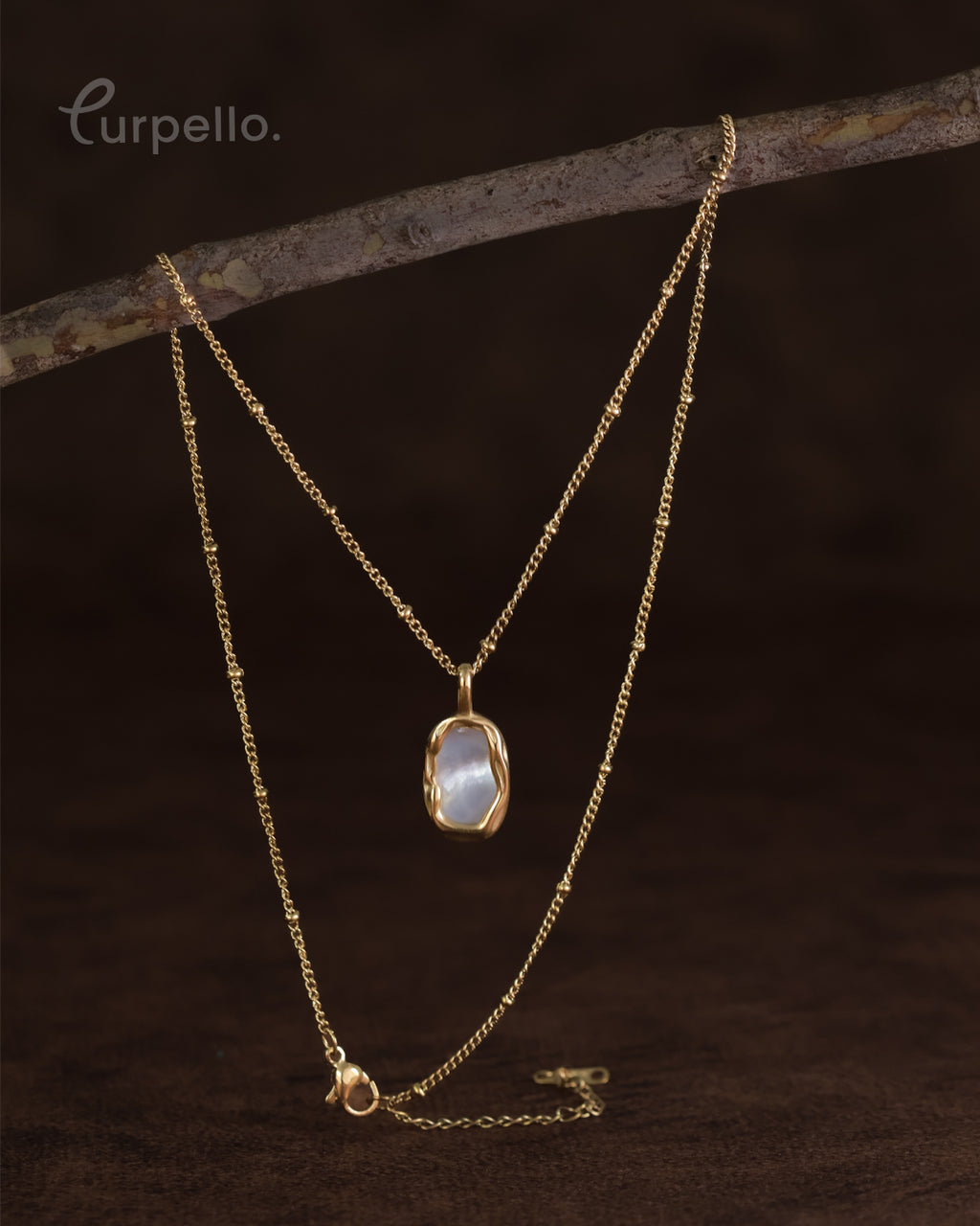 Purpello Minimal Oval Stone Gold-Tone Pendant Chain
