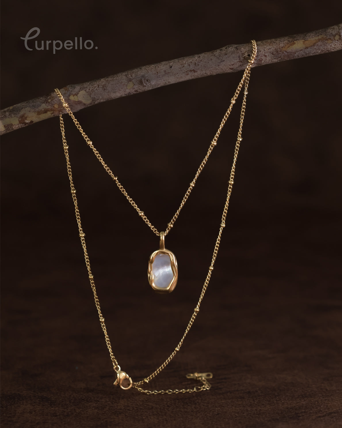 Purpello Minimal Oval Stone Gold-Tone Pendant Chain