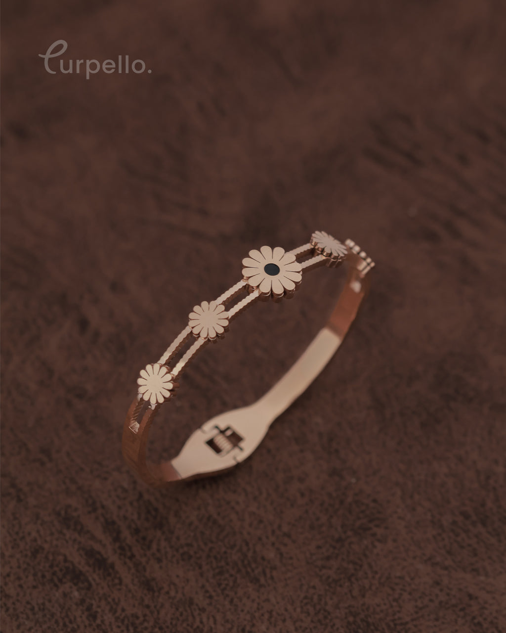 Purpello Daisy Bloom Anti-Tarnish Bracelet