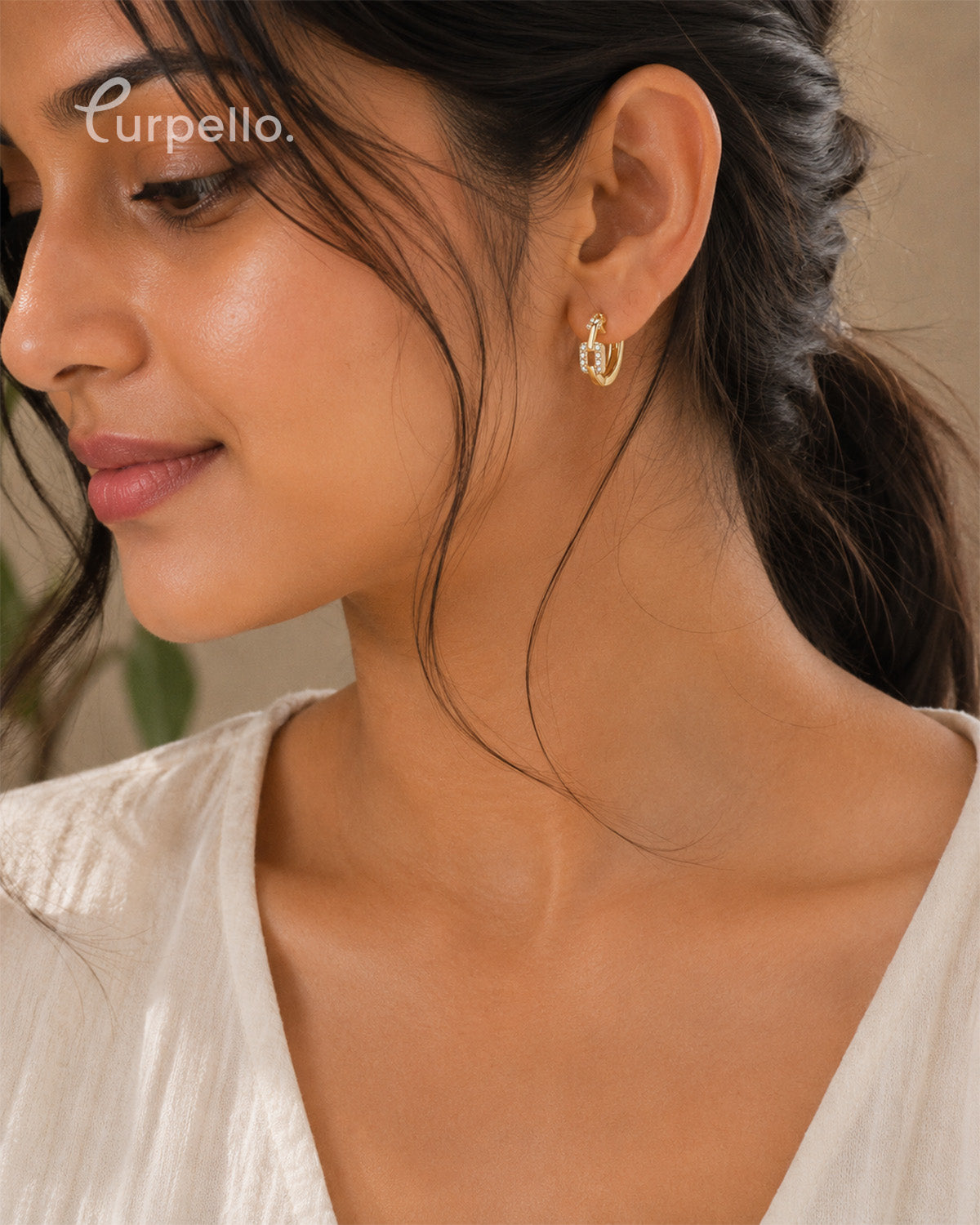 Purpello Sparkling Link Huggie Hoop Earrings