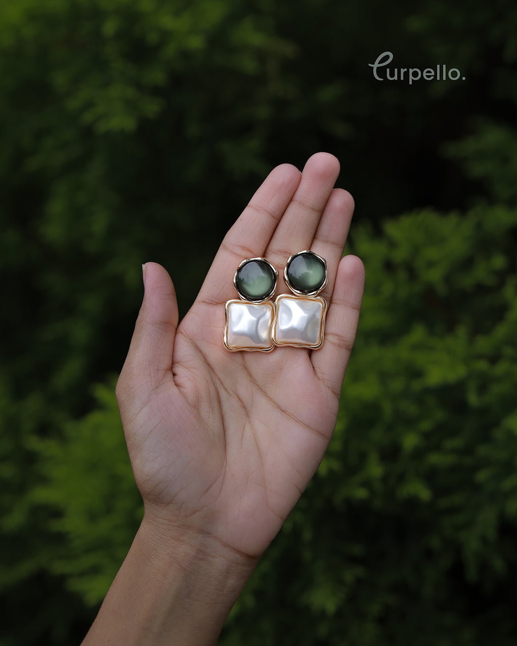 Modern Pearl Drop Earrings by Purpello