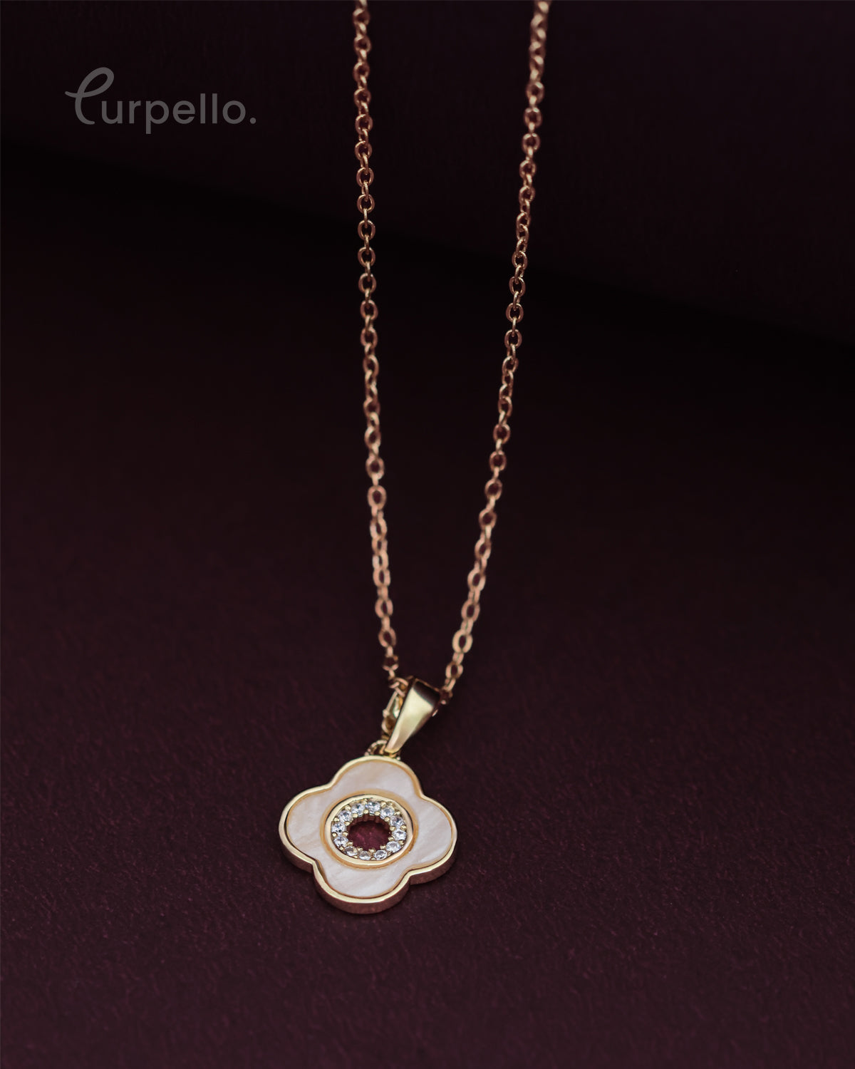 Purpello Clover Glow Anti-Tarnish Pendant Chain