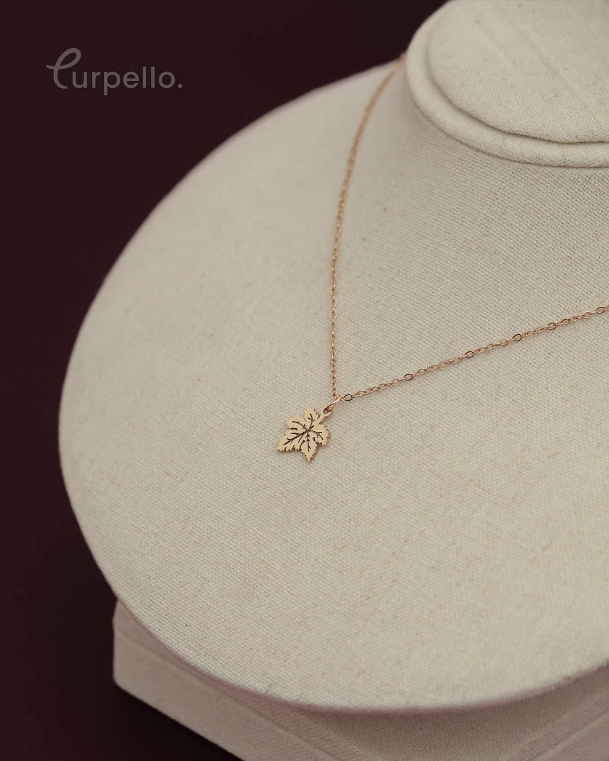 Purpello Elegant Rose Gold Leaf Pendant Chain
