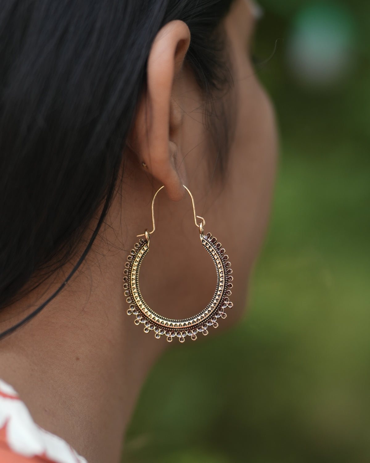 Purpello Classic Crescent Hoop Earrings