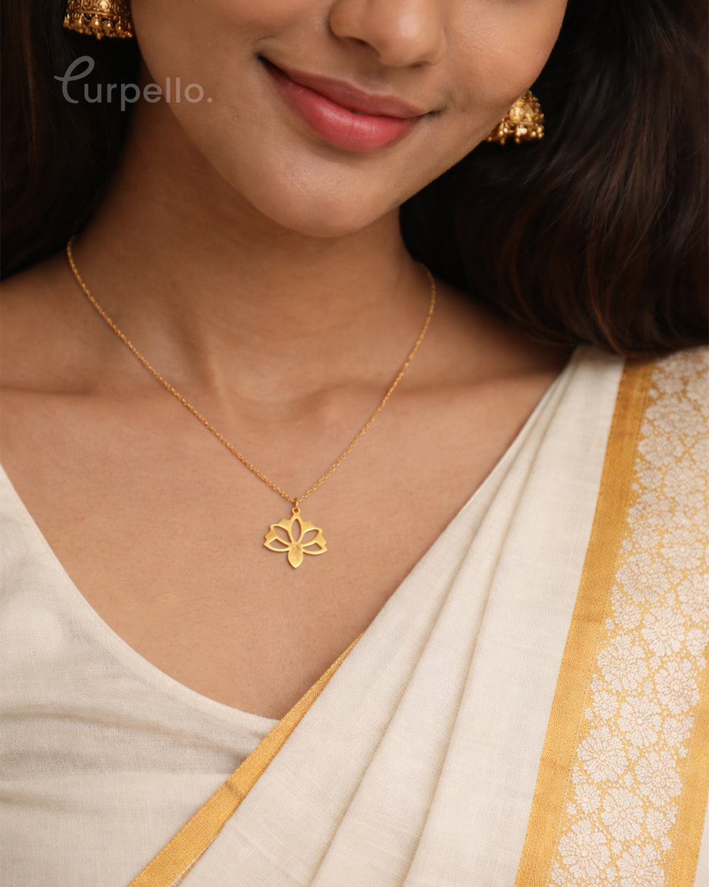 Purpello Minimal Lotus Gold Pendant Chain