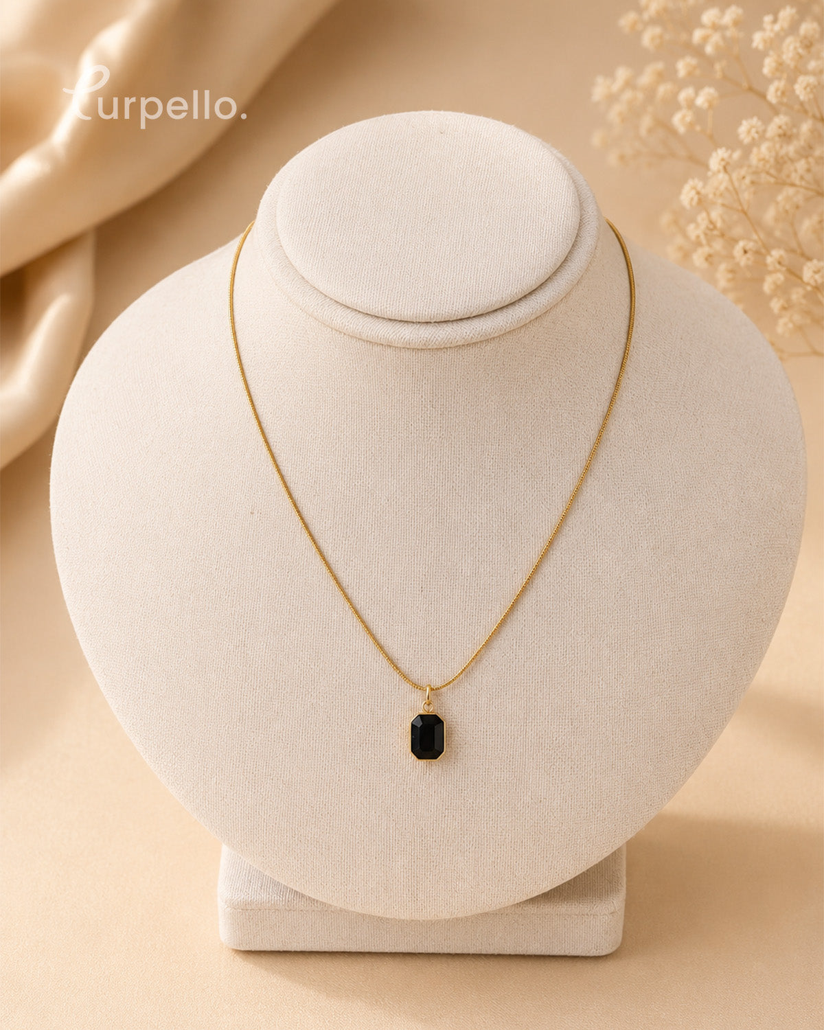 Purpello Midnight Black Emerald-Cut Pendant Chain