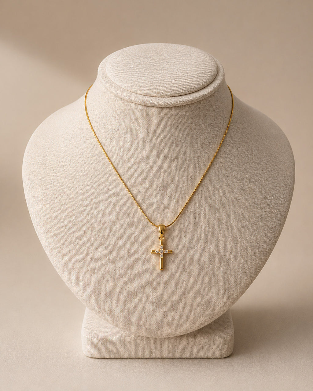Minimal Gold Cross Pendant Necklace