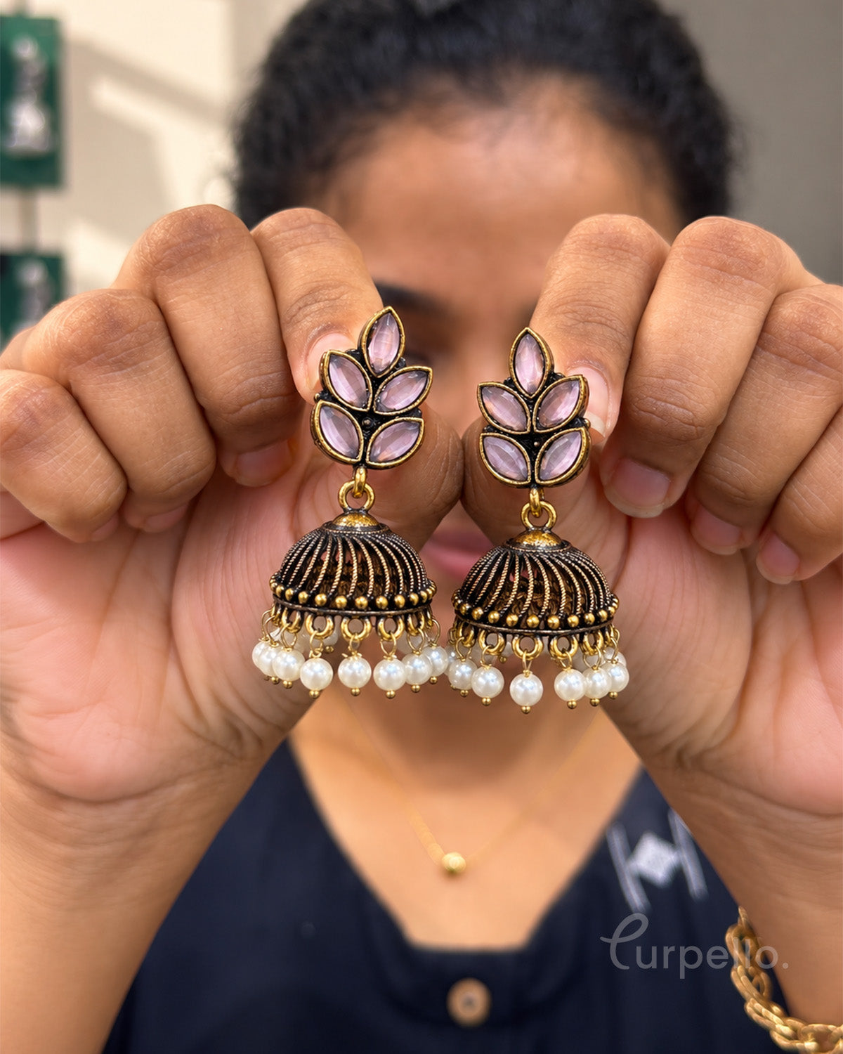 Purpello Varnika Jhumka