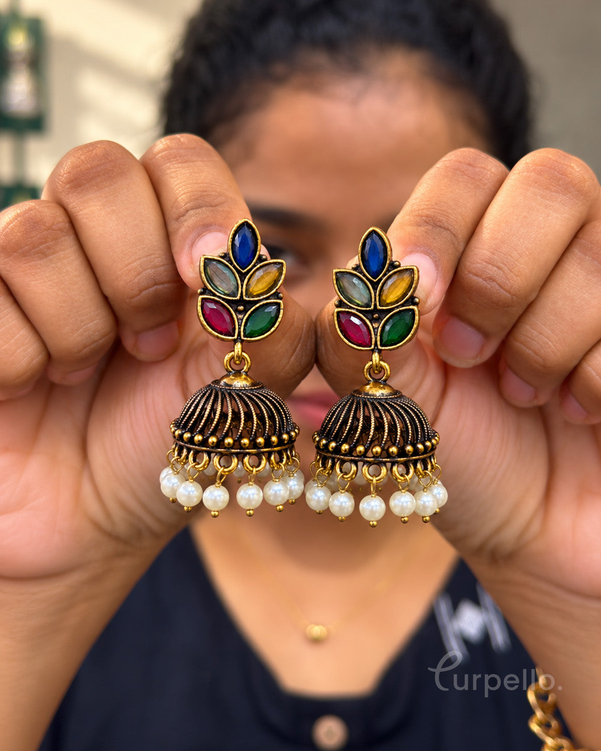 Purpello Varnika Jhumka