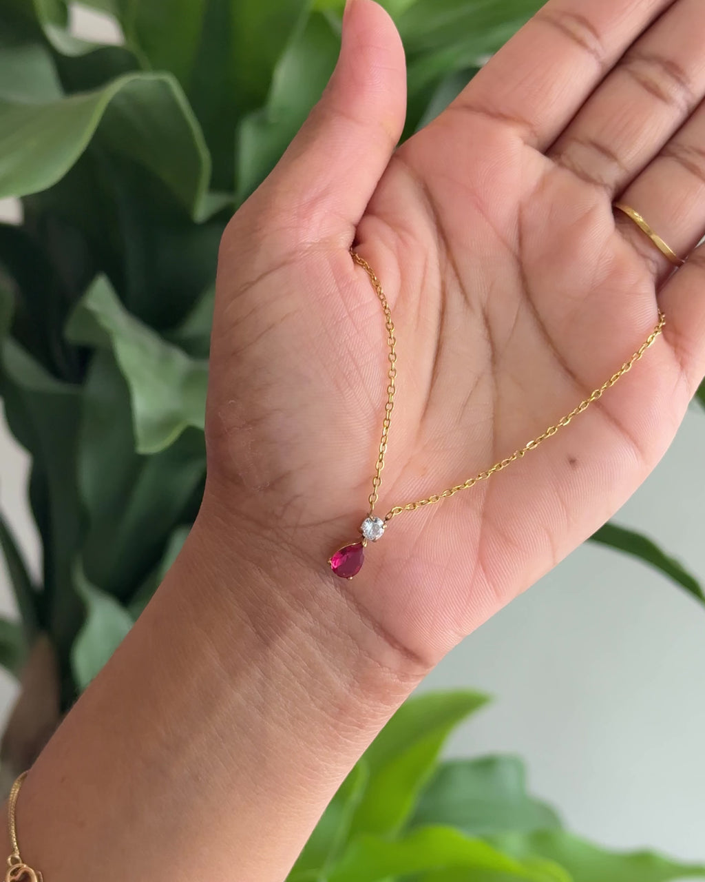 Rose Teardrop Minimal Necklace