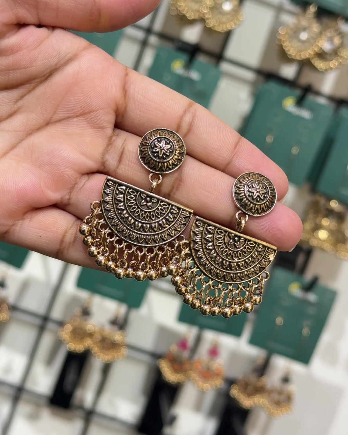Arunika – Antique Gold Chandbali Earrings